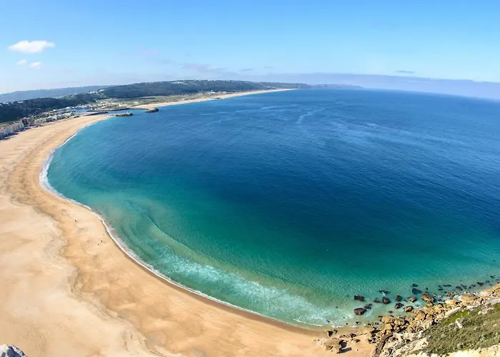 Nyaraló With Garden And Barbecue